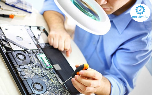 đối tượng học sửa chữa laptop tại hà nội