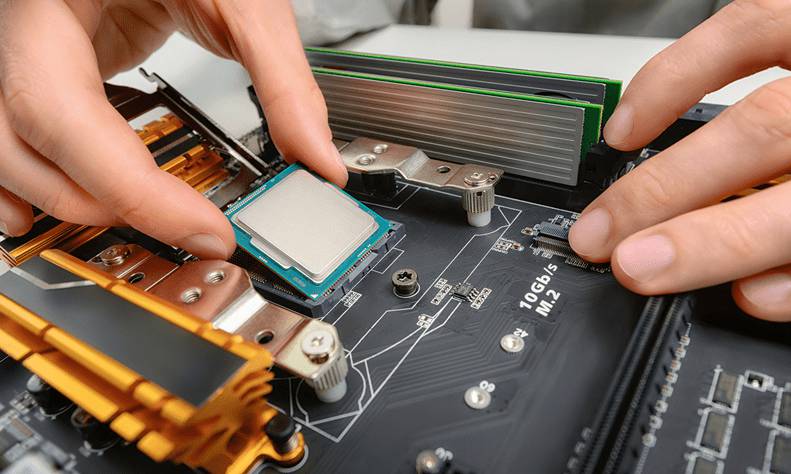 có nên học việc sửa chữa laptop