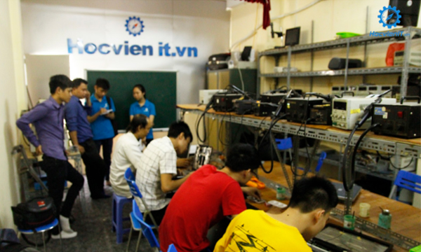 học sửa chữa máy tính chuyên gia