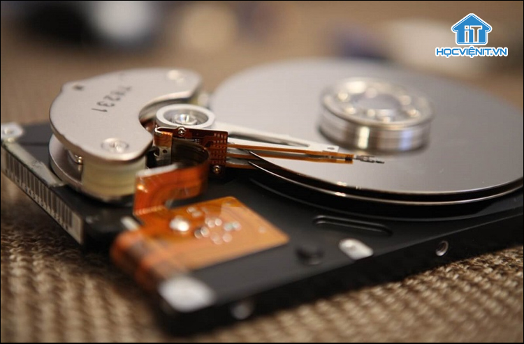 Nguyên lý hoạt động của HDD