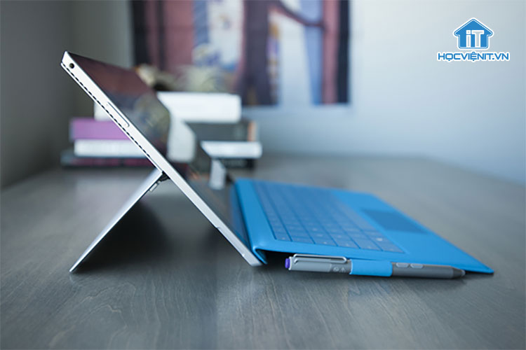 Surface Pro 3 mở ra kỷ nguyên tablet