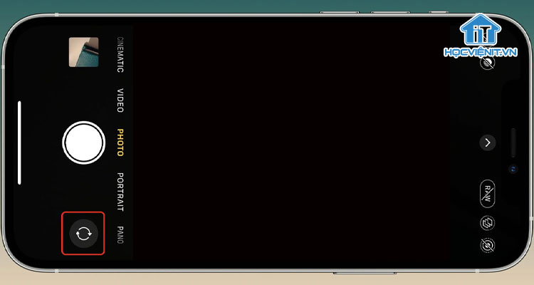 Chuyển đổi giữa các chế độ camera iPhone