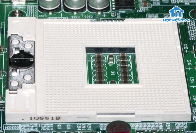 Socket rPGA (Reduced Pin Grid Array)