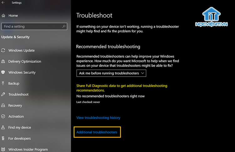 Nhấn vào Additional troubleshooters