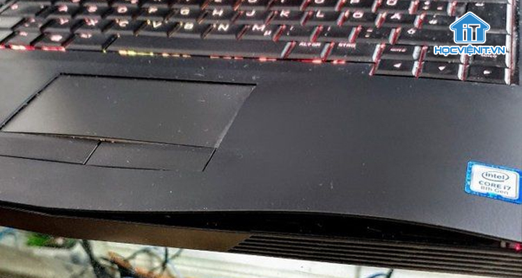 Thay pin laptop bị phồng