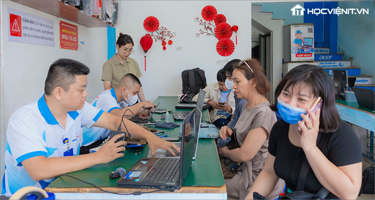 Các doanh nghiệp lớn vẫn luôn thiếu nhân sự tay nghề cao